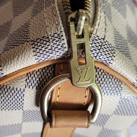 Authentic Speedy 30B - Picture 8 of 10